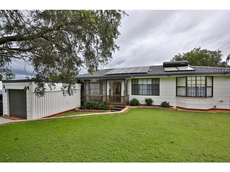 38 Debra Street, Centenary Heights QLD 4350
