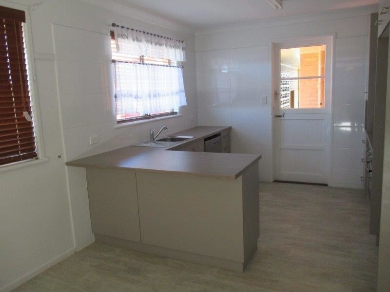 38 McNamara Street, Centenary Heights QLD 4350