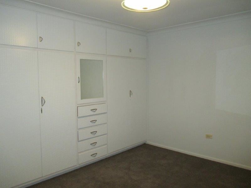 38 McNamara Street, Centenary Heights QLD 4350