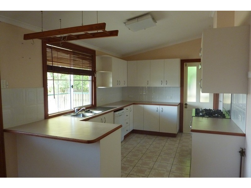 11 Grey Street, South Toowoomba QLD 4350