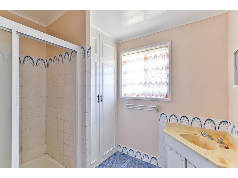 37 McFarlane Street, Wilsonton QLD 4350