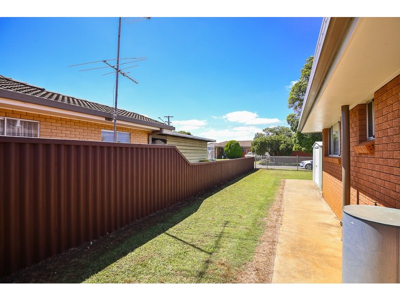 37 McFarlane Street, Wilsonton QLD 4350
