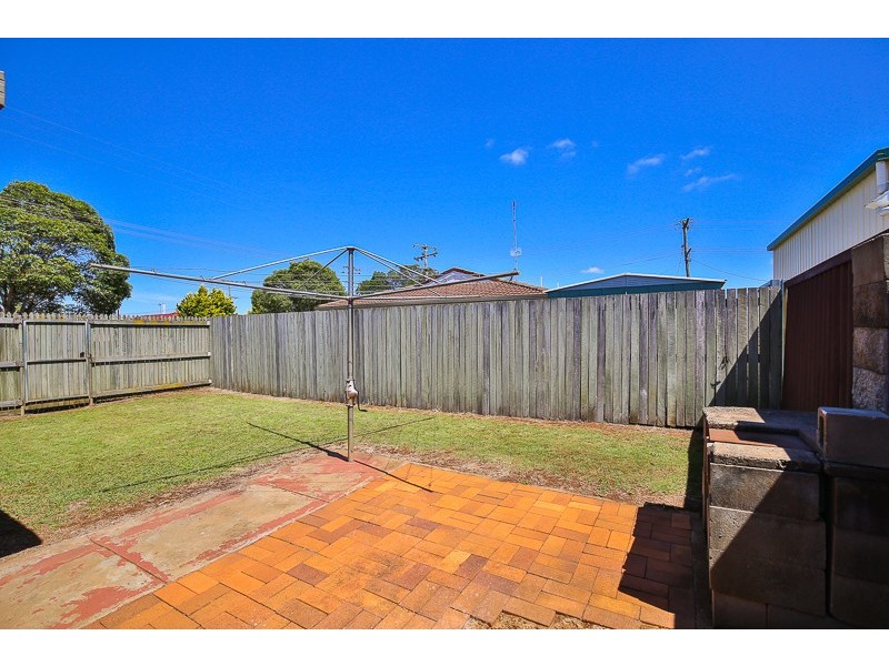 37 McFarlane Street, Wilsonton QLD 4350