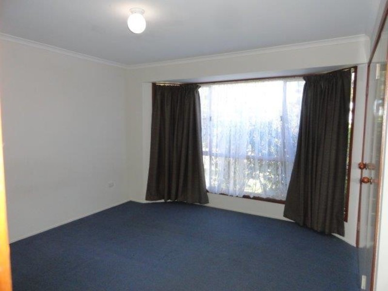 582 Greenwattle Street, Newtown QLD 4350