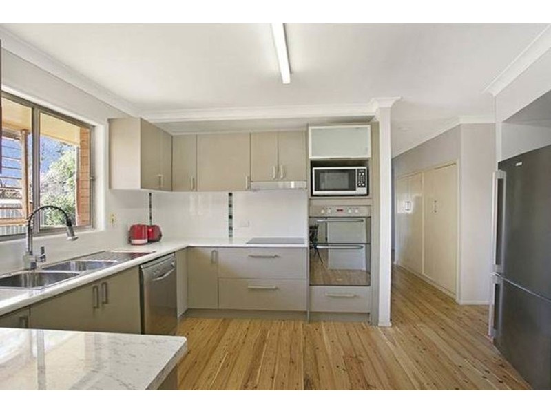 105 Drayton Road, Harristown QLD 4350