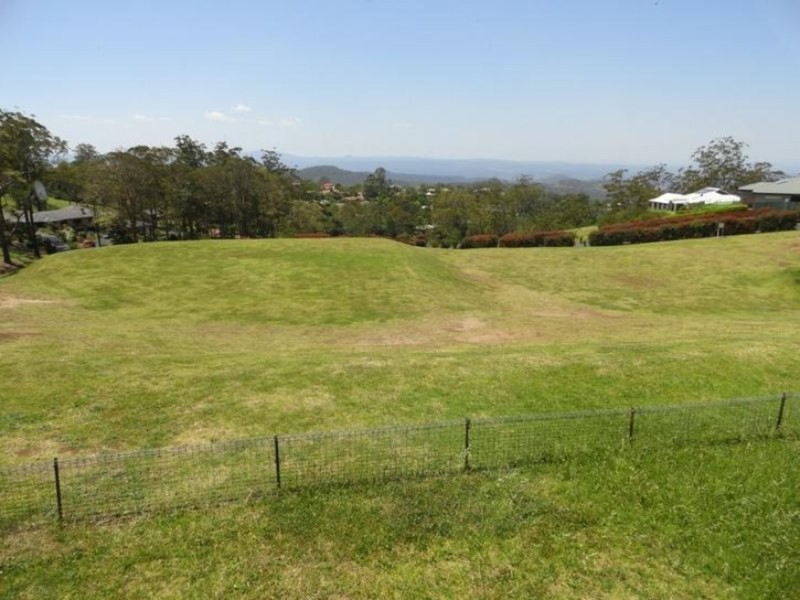 11 Rosewall Court, Mount Kynoch QLD 4350