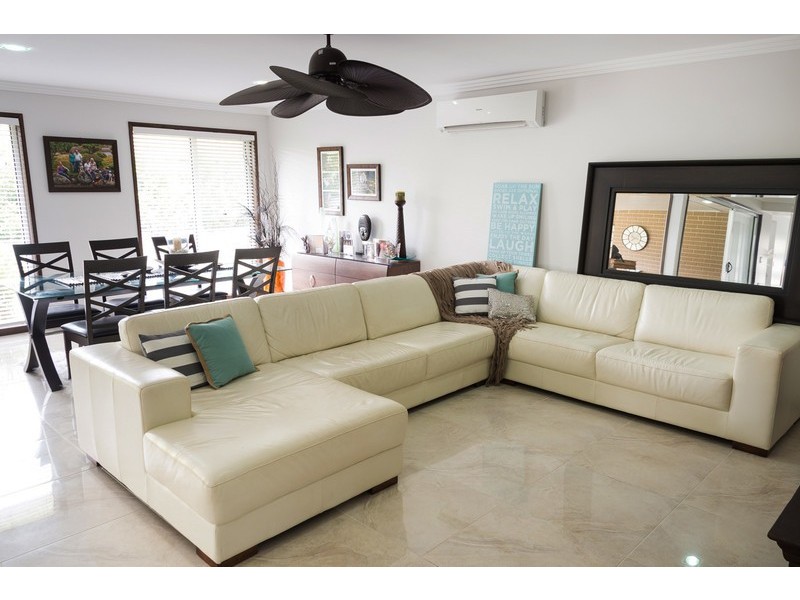 25 Sommariva Street, Westbrook QLD 4350