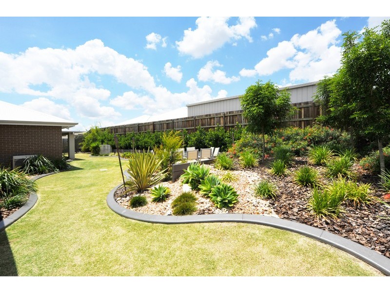 25 Sommariva Street, Westbrook QLD 4350