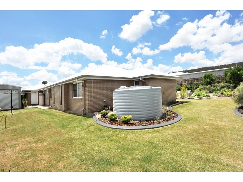 25 Sommariva Street, Westbrook QLD 4350