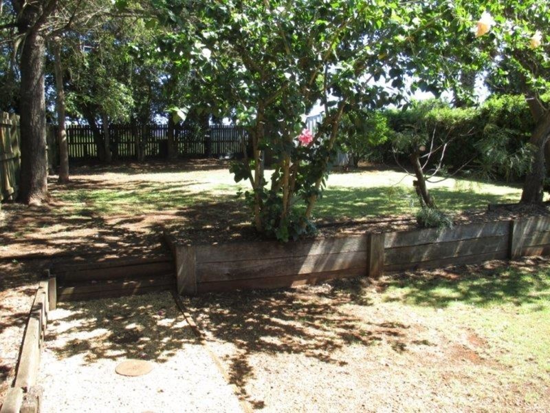 11 Moran Street, Wilsonton QLD 4350