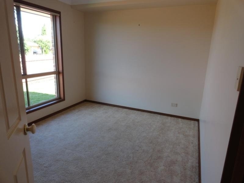 2 Findley Court, Darling Heights QLD 4350