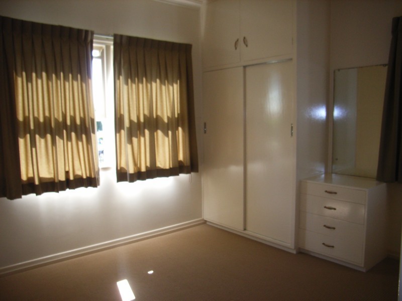 18 Curzon Street, East Toowoomba QLD 4350