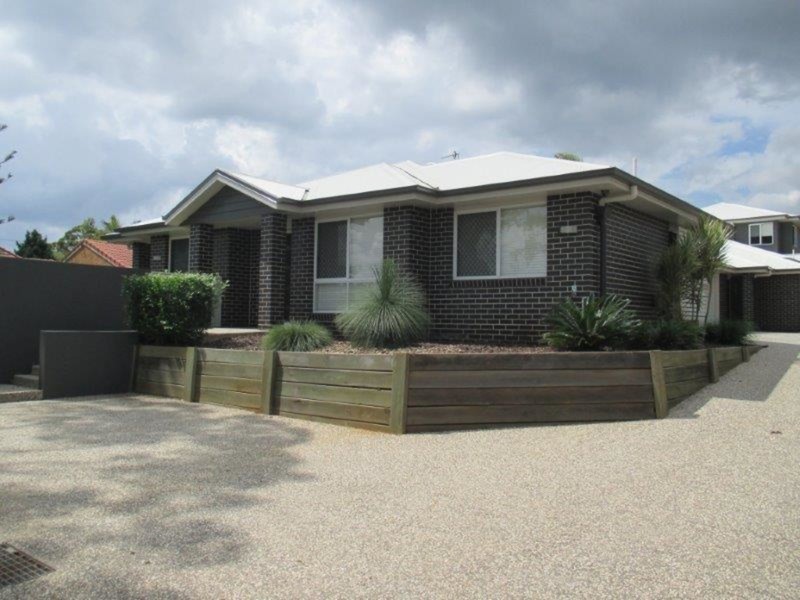 Unit 1/310A Hume Street, Centenary Heights QLD 4350