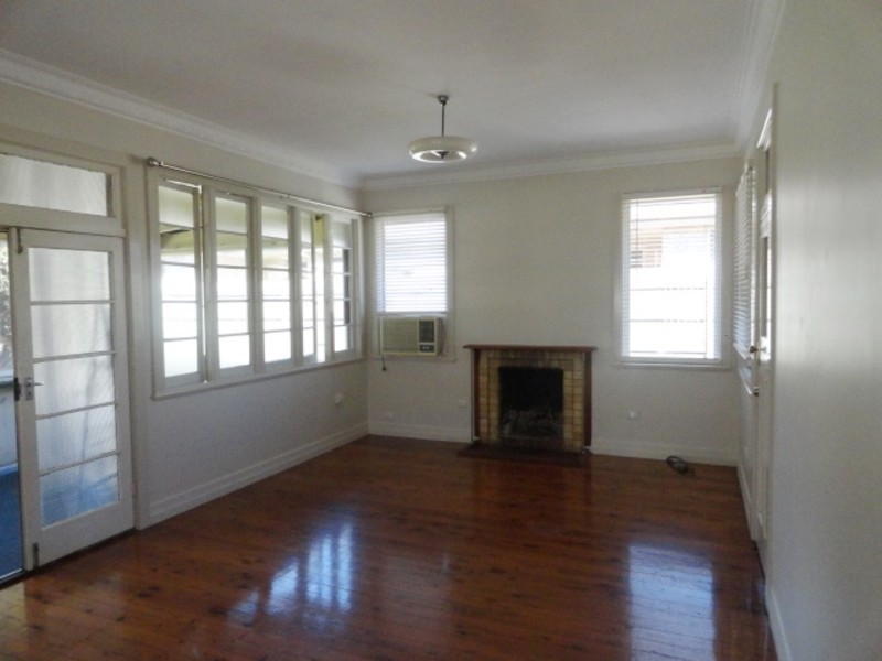 26 Haig Street, South Toowoomba QLD 4350