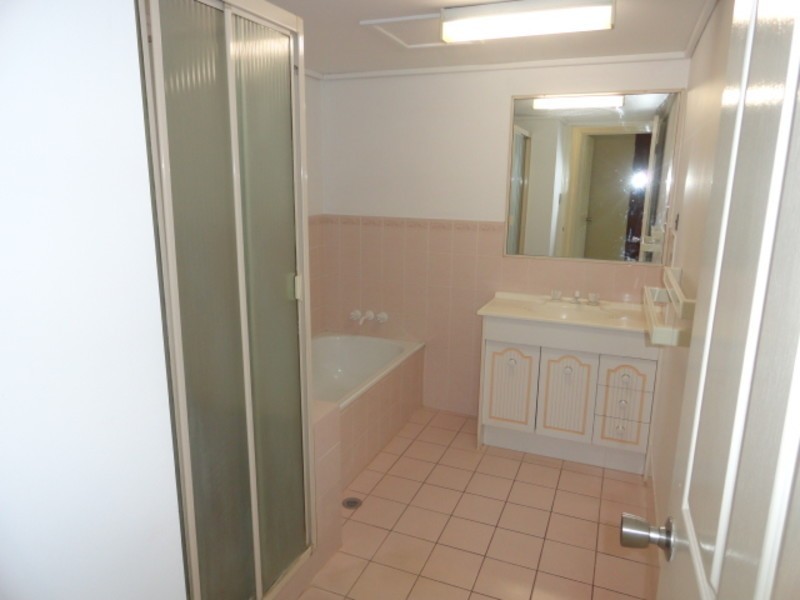 11/208 Hume Street, South Toowoomba QLD 4350