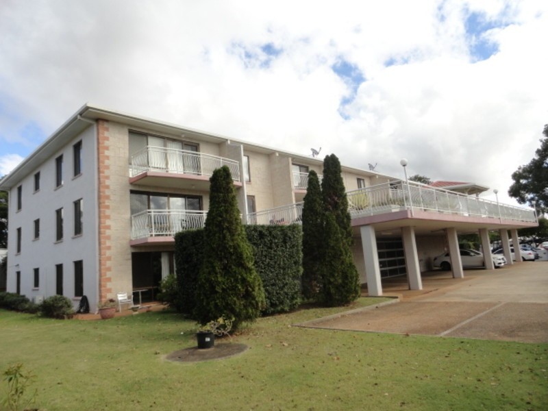 11/208 Hume Street, South Toowoomba QLD 4350