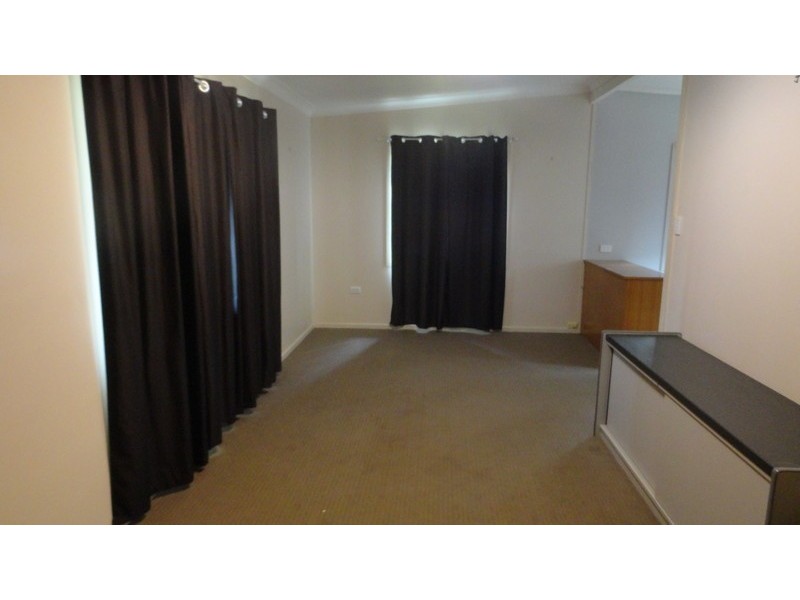4 Frederick Street, Toowoomba City QLD 4350