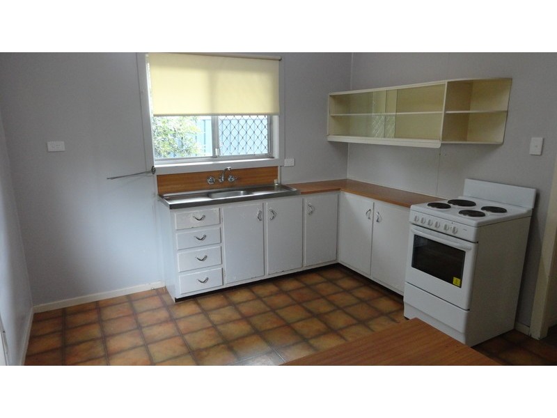 4 Frederick Street, Toowoomba City QLD 4350
