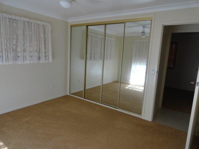 26 Banksia, Newtown QLD 4350