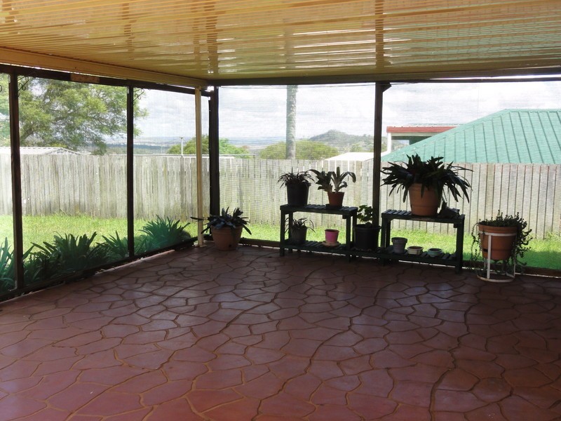 26 Banksia, Newtown QLD 4350