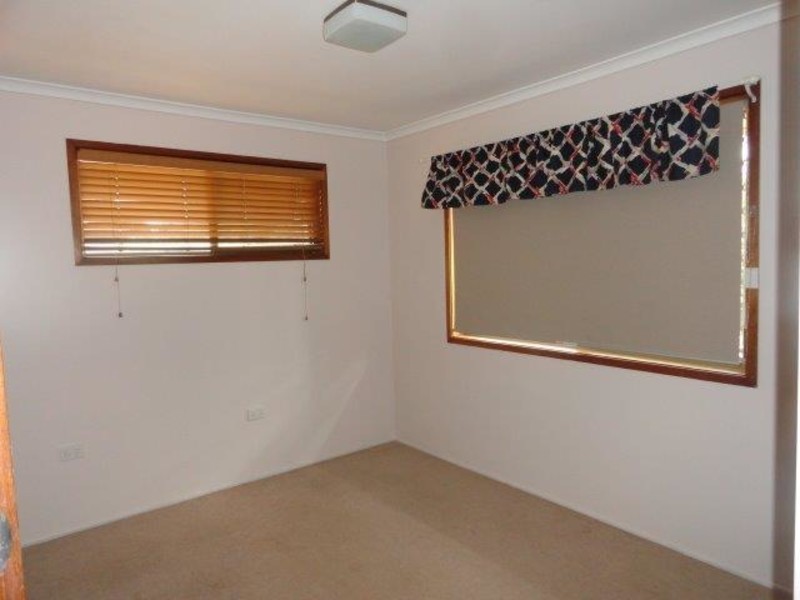 9 Gunn Street, Kearneys Spring QLD 4350