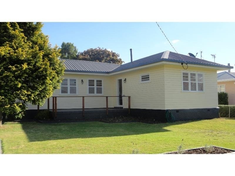 28 Dalmeny Street, Wilsonton QLD 4350