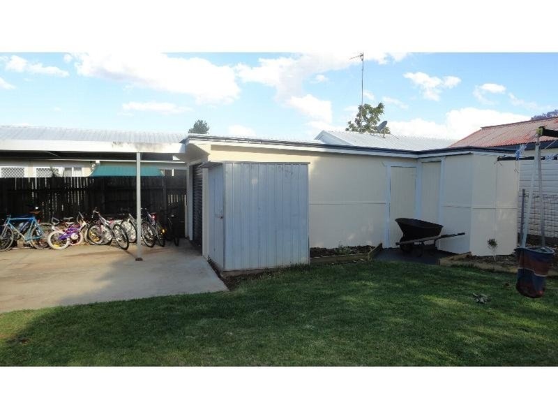 28 Dalmeny Street, Wilsonton QLD 4350