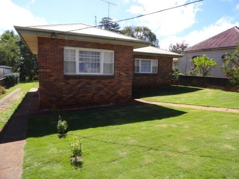 205 South Street, South Toowoomba QLD 4350