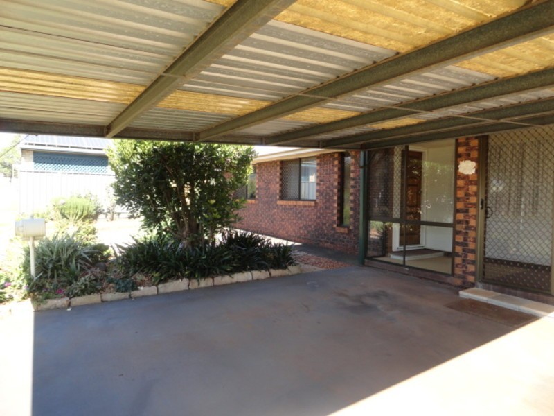 23 Wellcamp Street, Newtown QLD 4350