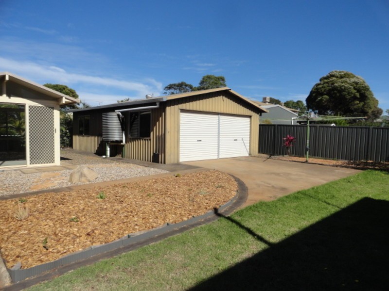 23 Wellcamp Street, Newtown QLD 4350
