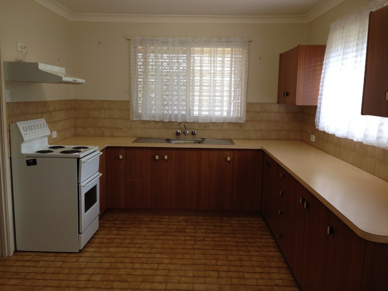 743 Ruthven Street, South Toowoomba QLD 4350