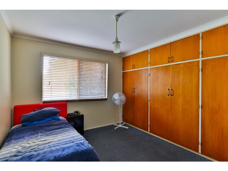 1 Wentworth Street, Centenary Heights QLD 4350