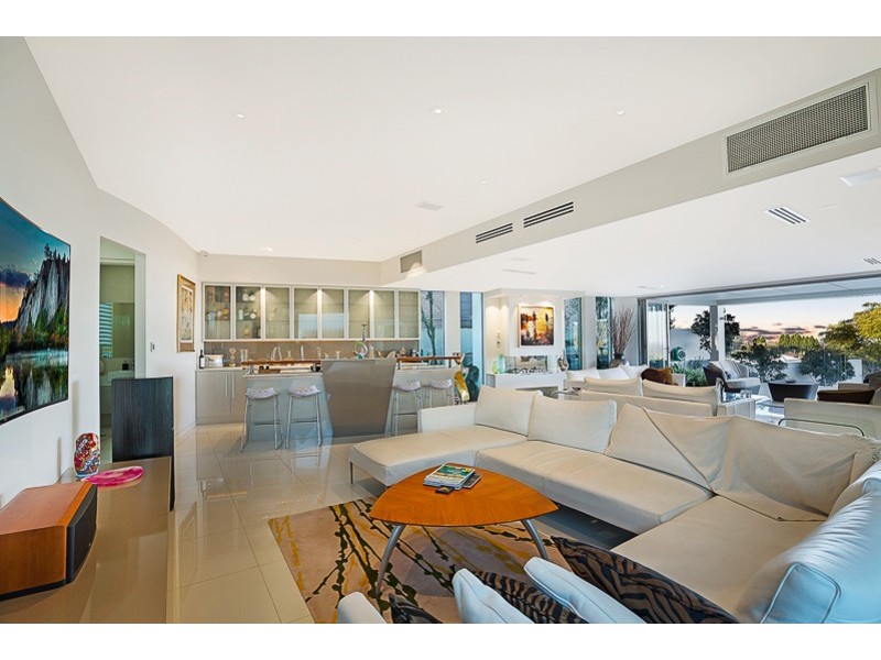 36 Tourist Road, East Toowoomba QLD 4350