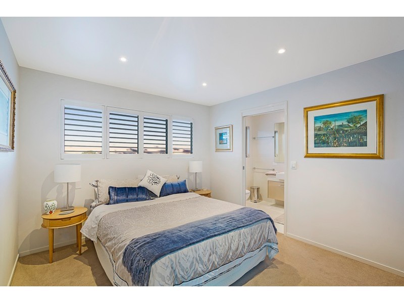 36 Tourist Road, East Toowoomba QLD 4350