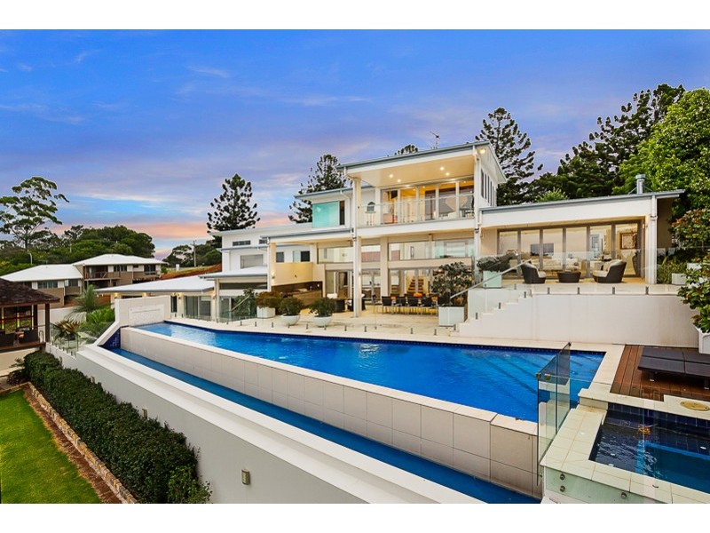 36 Tourist Road, East Toowoomba QLD 4350