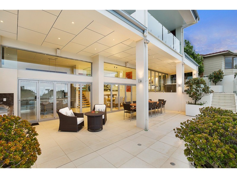 36 Tourist Road, East Toowoomba QLD 4350