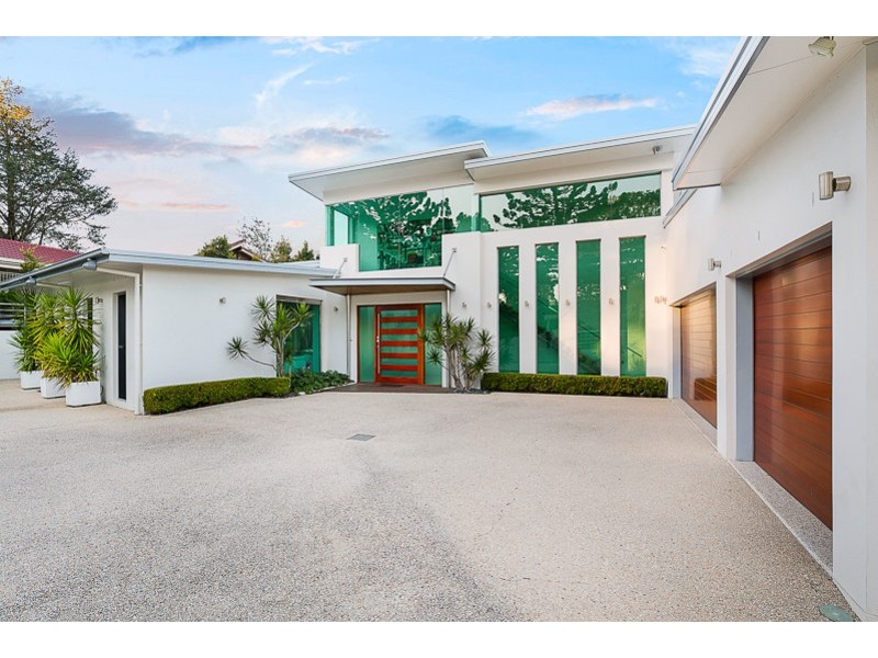 36 Tourist Road, East Toowoomba QLD 4350