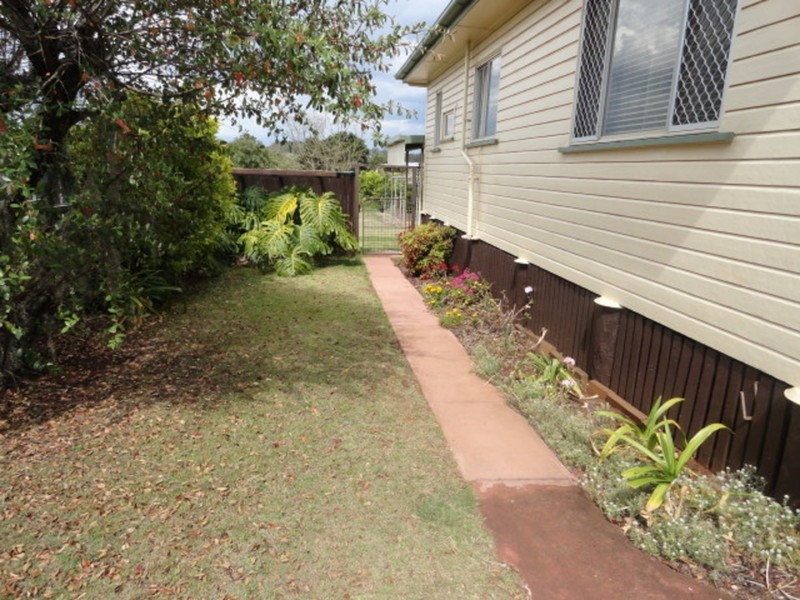 54 Ramsay Street, Centenary Heights QLD 4350