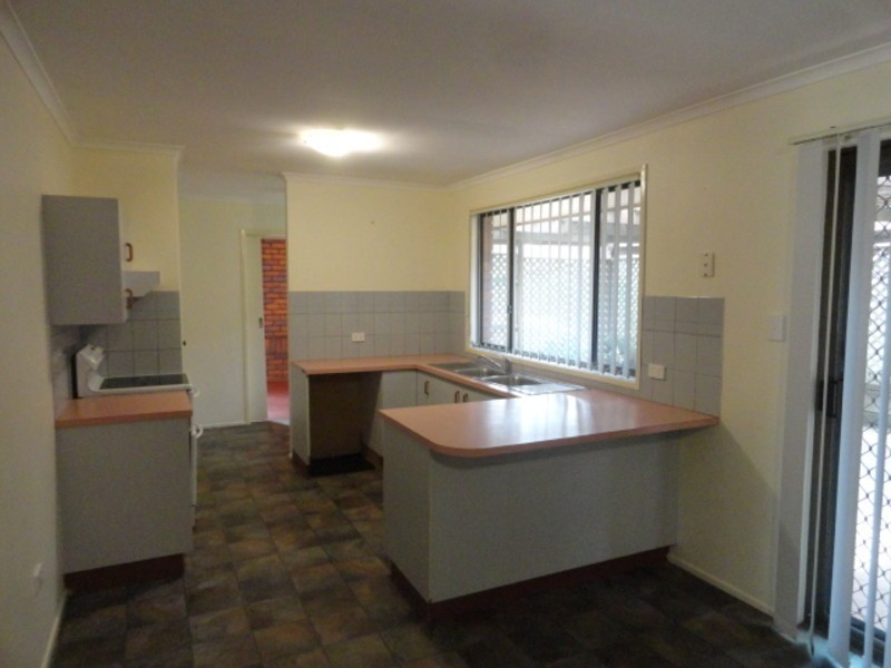 14 Kurrajong Street, Glenvale QLD 4350