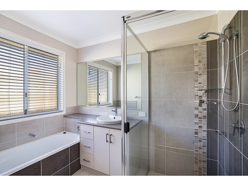 10 Bennett Street, Kleinton QLD 4352