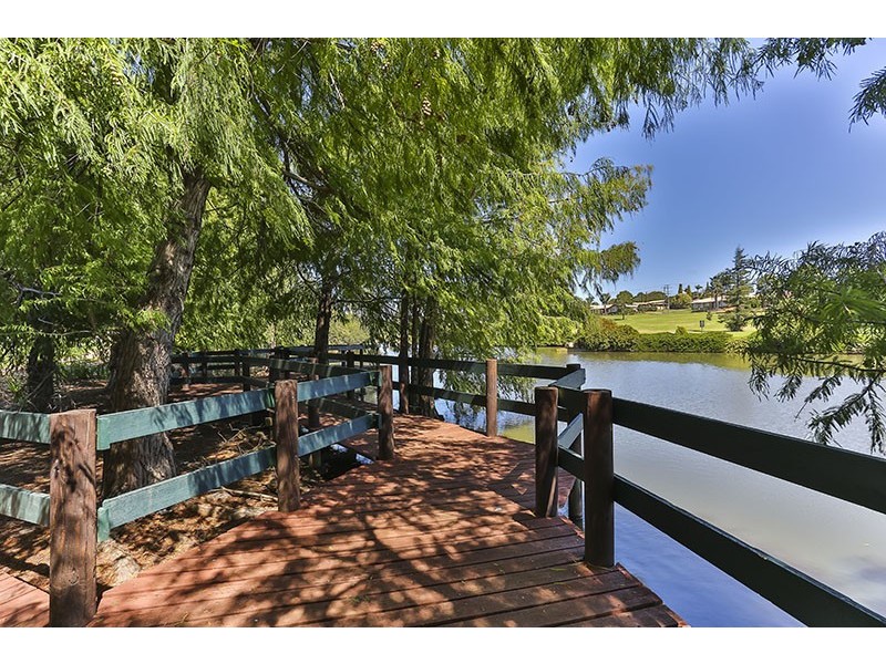 1/22 Beer Court, Kearneys Spring QLD 4350