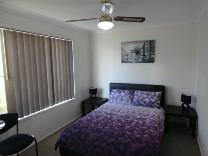 4/357 Margaret Street, Newtown QLD 4350