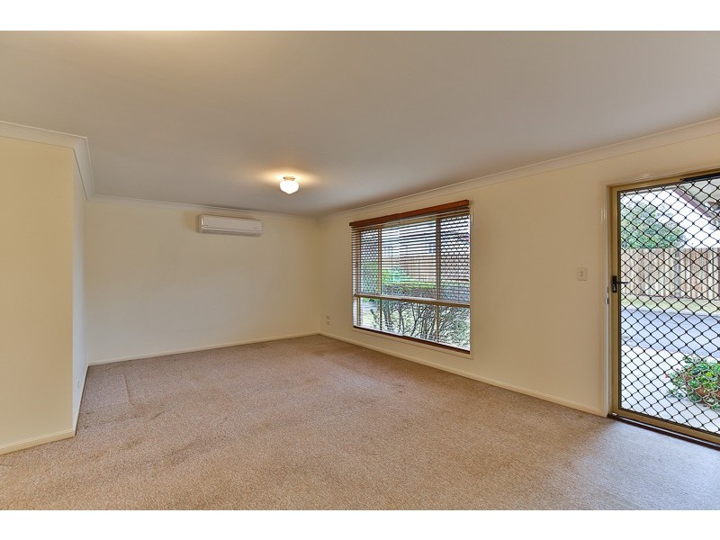 4/4a Cox Street, Wilsonton QLD 4350
