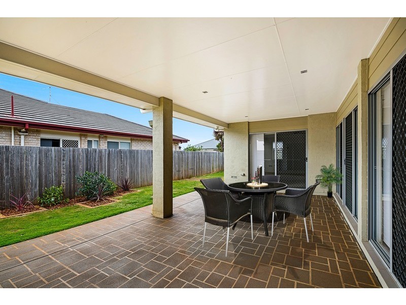 18 Fallon Drive, Middle Ridge QLD 4350