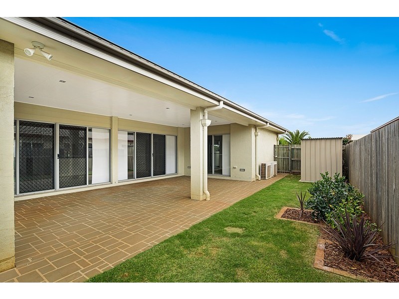 18 Fallon Drive, Middle Ridge QLD 4350