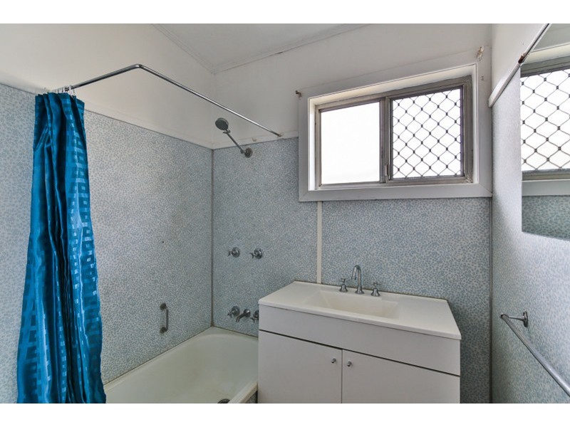 4 Frederick Street, East Toowoomba QLD 4350