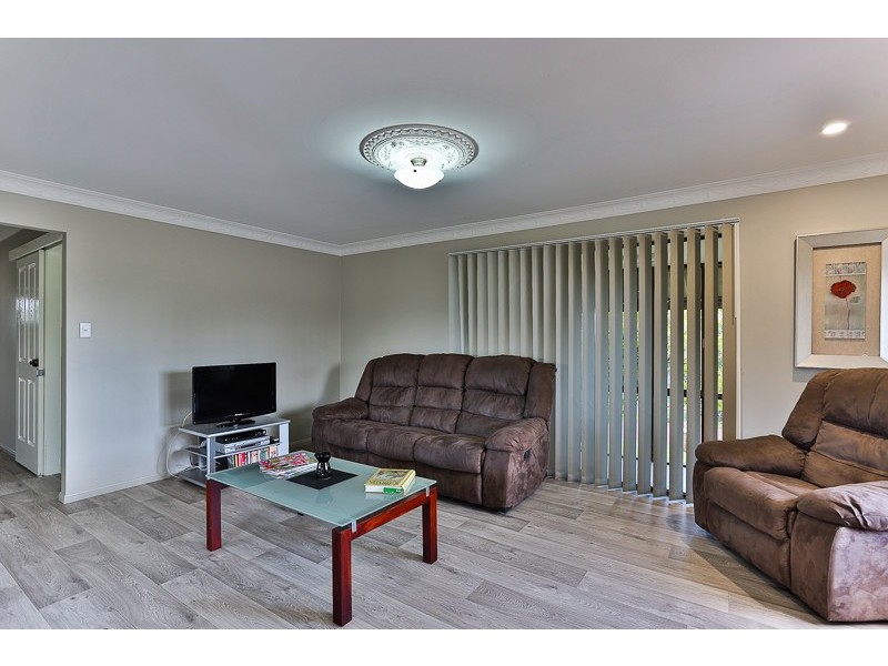 2 Arlaw Street, Centenary Heights QLD 4350