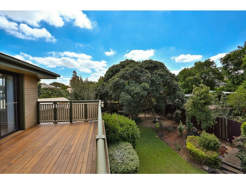 2 Arlaw Street, Centenary Heights QLD 4350