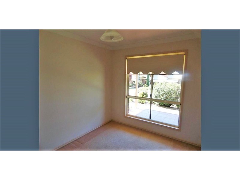 14 Windemere Terrace, Mount Lofty QLD 4350