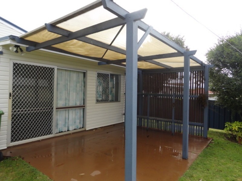 2 Gaydon Street, Newtown QLD 4350